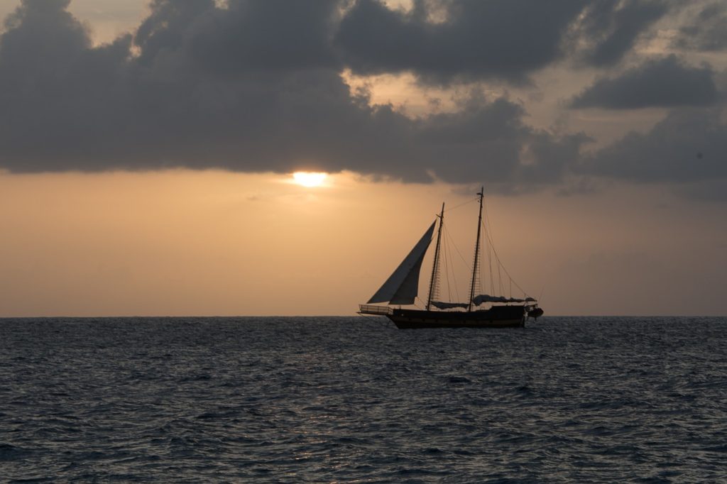 cayman island, sunset, sea-2733375.jpg